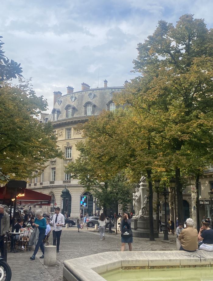 Latin Quarter Pastry and History Walk