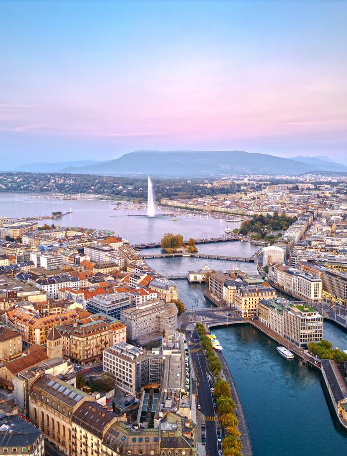 Geneva Old Town, Chocolate & Lake Walking Tour